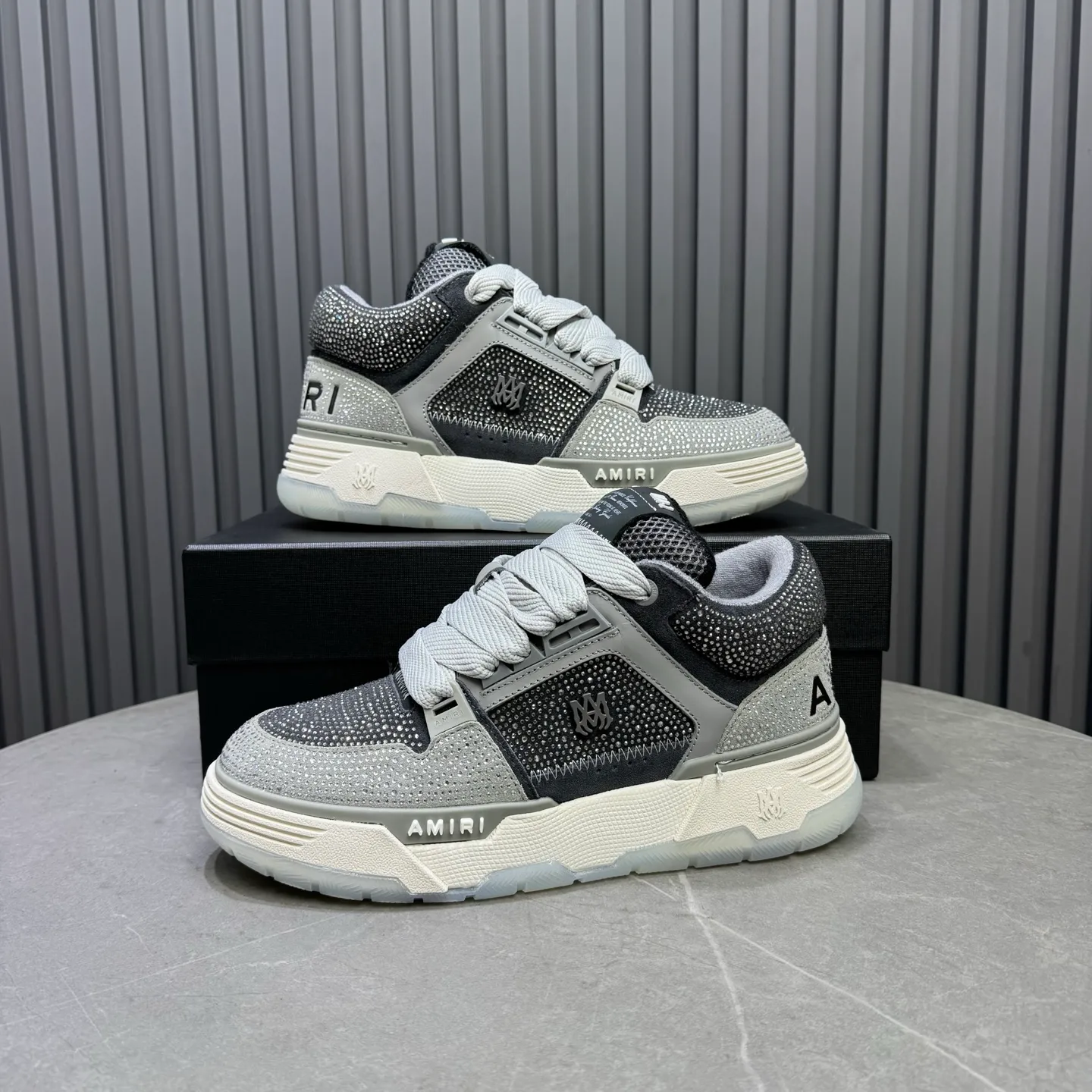 Men's shoes 💰760💰 AMIRI AMIRI fashion brand hot sale 🔥 Available all year round, couples 💑 Official website synchronization Imported fabrics 1⃣️ vs 1⃣️ replica, original factory special original sole, 35-45 (45. non-refundable)